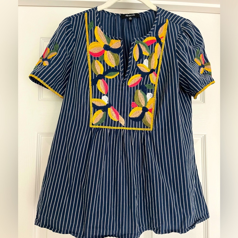 Madewell short sleeve blouse, navy with white stripe, embroidered. XS